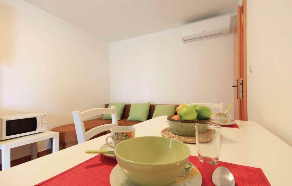 Apartments Ladonja Медулин Экстерьер фото