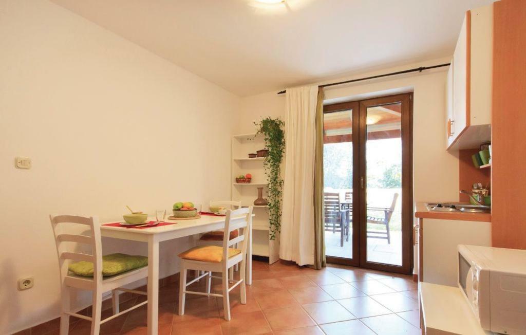 Apartments Ladonja Медулин Экстерьер фото